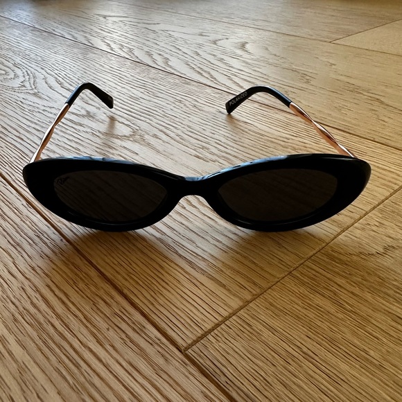 Reality Sunglasses - High Society - Picture 3 of 4